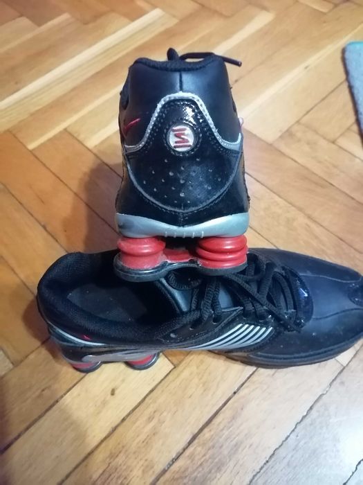 Маратонки Nike shox 38 размер
