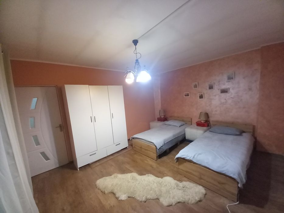 Camere de închiriat