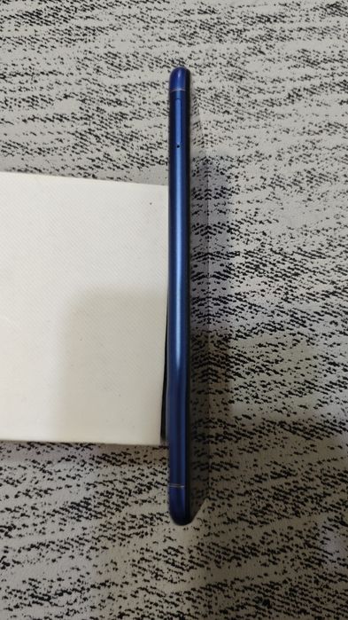 Huawei P Smart — в хорошем состоянии (2018)