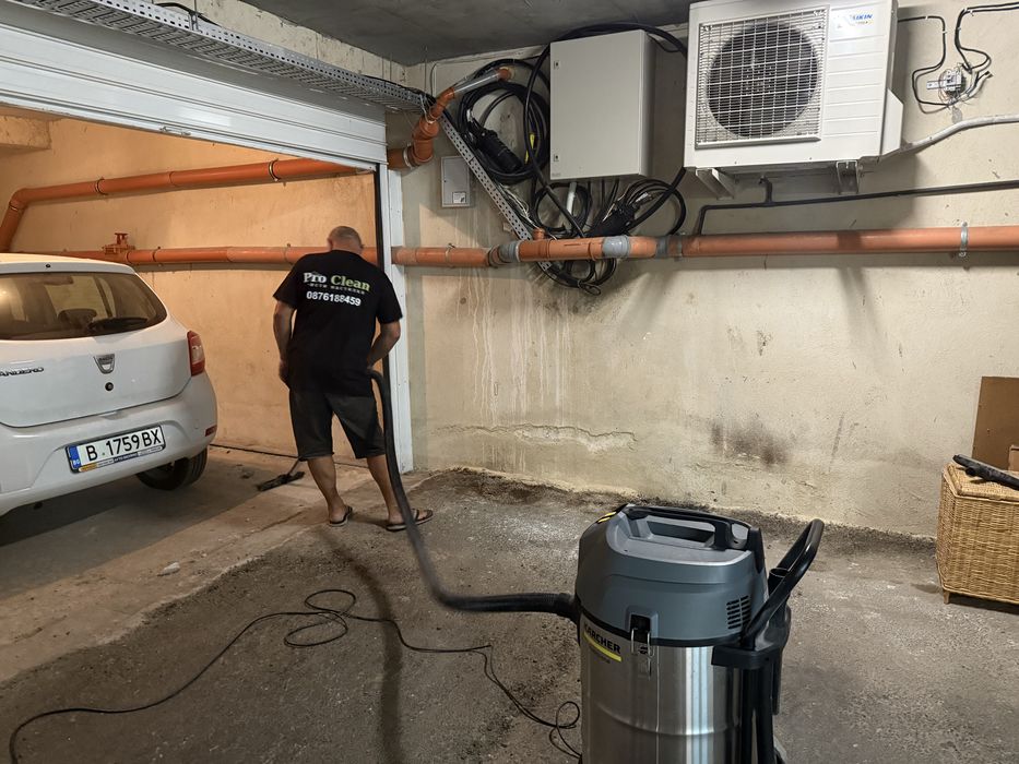 Сухо и мокро почистване на подземни гаражи складови помещения магазини