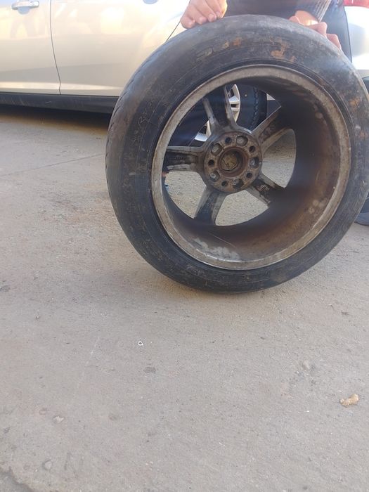 Vând jantă de mașina