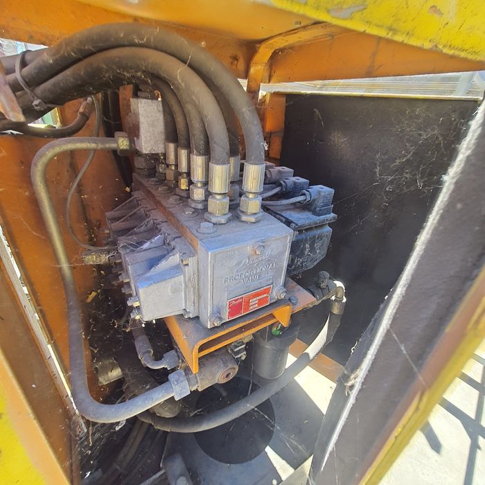 Vand / SCHIMB stivuitor defect / electric