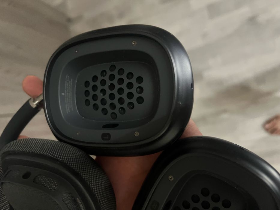 airpods pro maxxx
