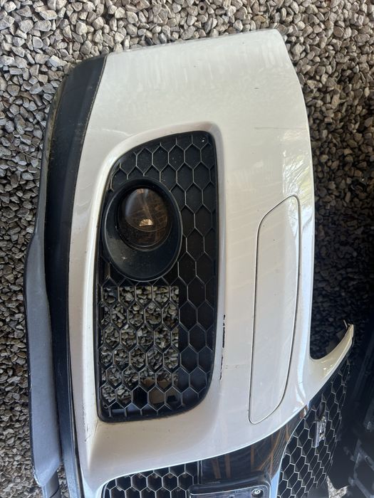 Предна ГТИ броня за голф 5/Predna GTI/GT bronq za VW golf 5