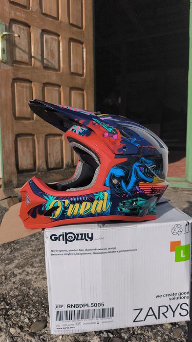 Vând casca moto copii bicicleta copii mărimea 51-52