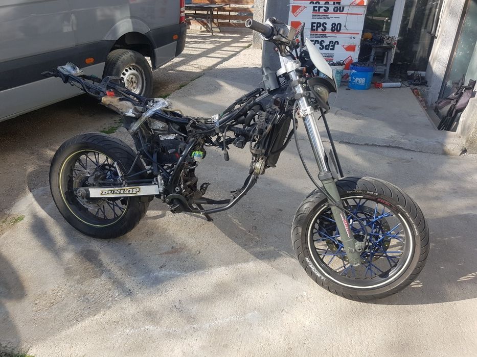 dezmembrez husquvarna te 610 yamaha dt124 piaggio