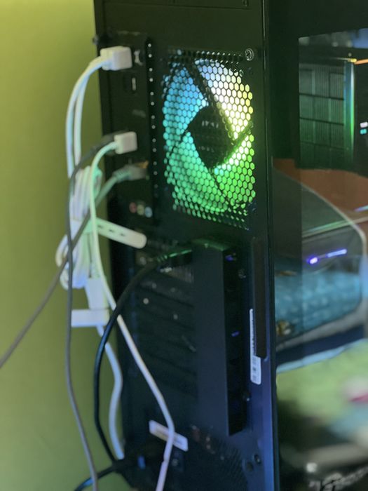 Компютърна Кутия MSI MPG GUNGNIR 111R