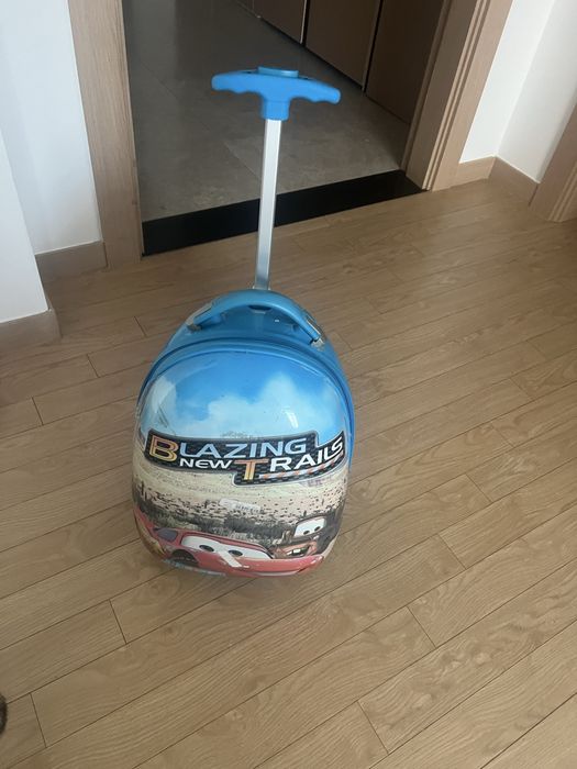 Детский чемодан