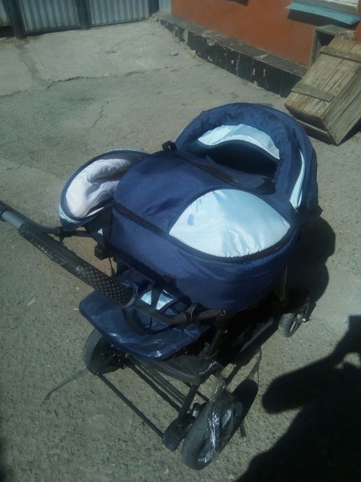 Продам детские коляски.