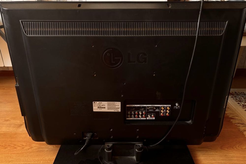Продается телевизор LG