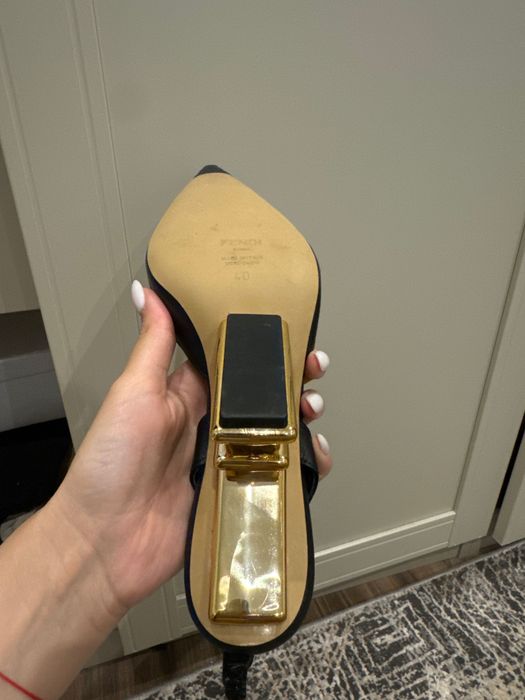 Fendi оригинални токчета