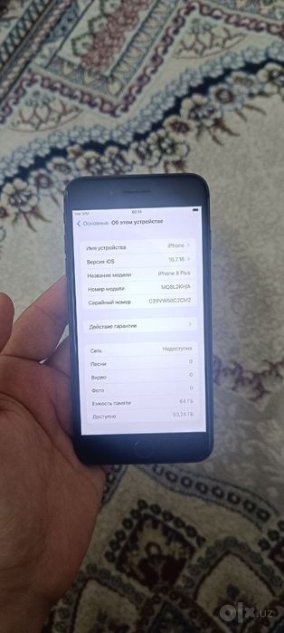 iphone 8+  qora rangda