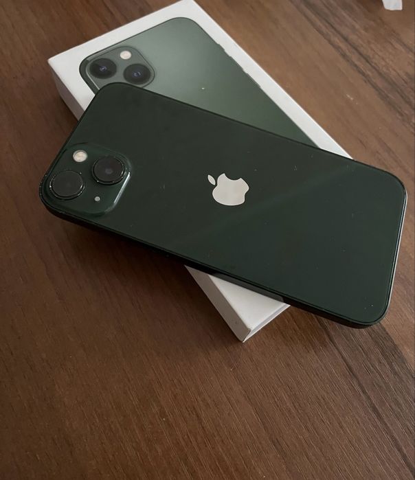ПРОДАМ iphone 13