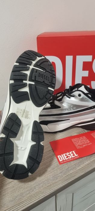 УНИКАТ !!!  Оригинални DIESEL  44 номер