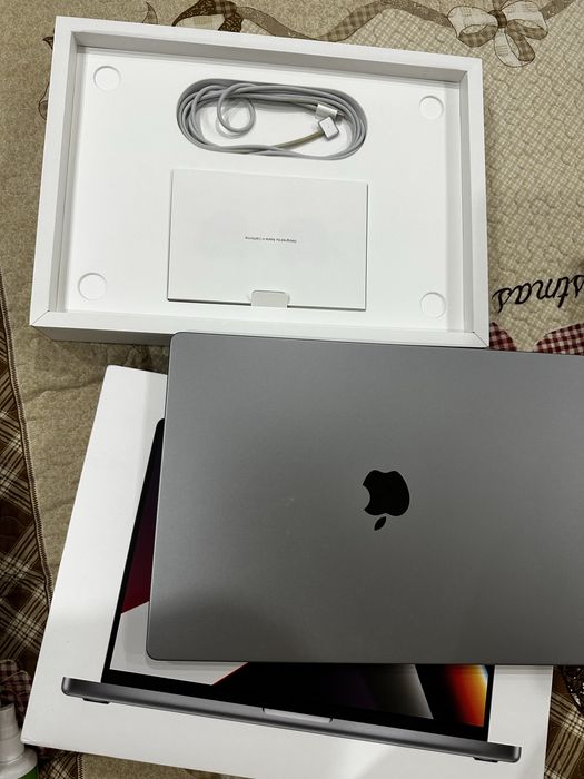 MacBook Pro 16” на M1 (16 ГБ/ 1 ТБ)