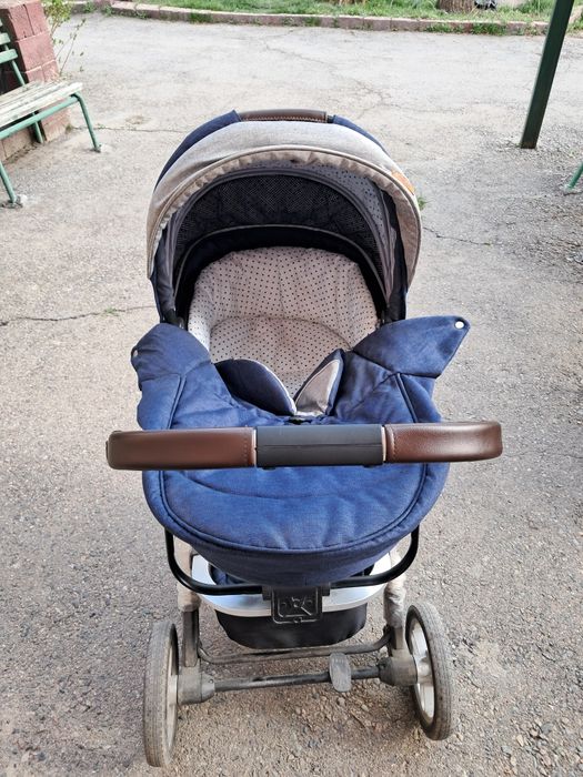 Коляска 2 в 1 в отличном состоянии