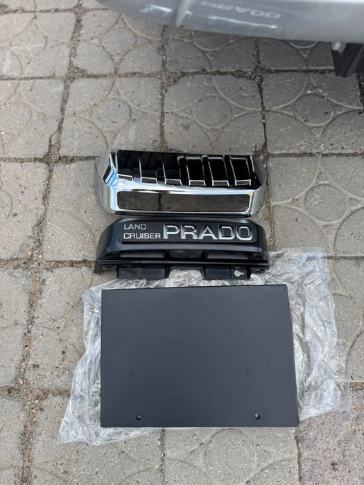 Линзы противотуманки птф в бампер Тойота Rav4 XA50