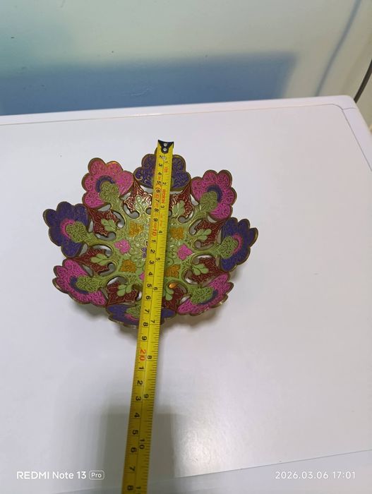 Стара бронзова емайлирана фруктиера