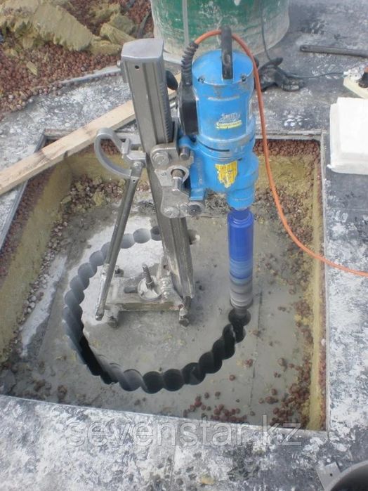 Beton teshish xizmati, Almazni bur gisht biton devolarga teshish