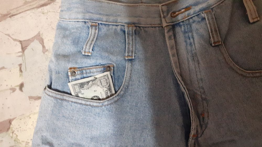 Джинсовые  шорты