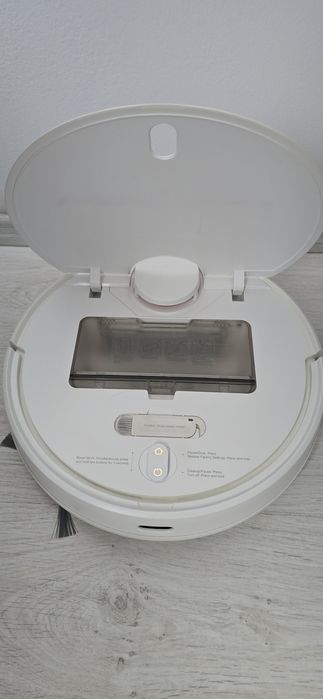 Robot de aspirare Xiaomi Mi Mop PRO