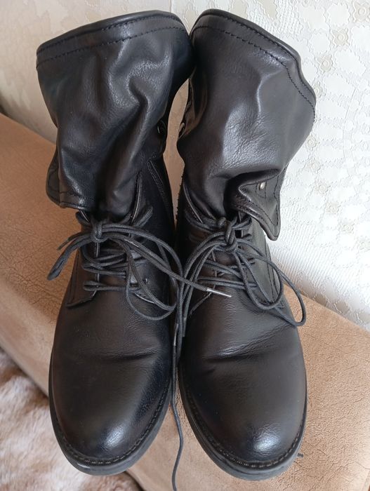 Дамски боти с цип