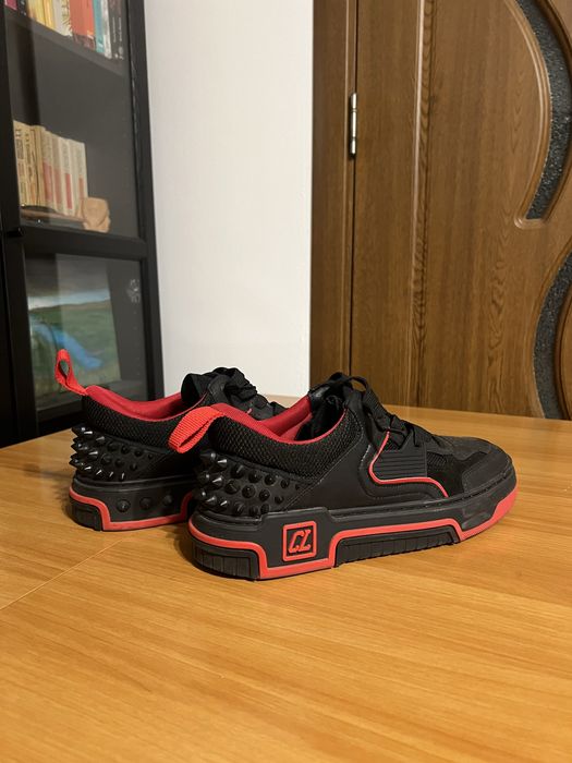 Pantofi Christian Loubutin