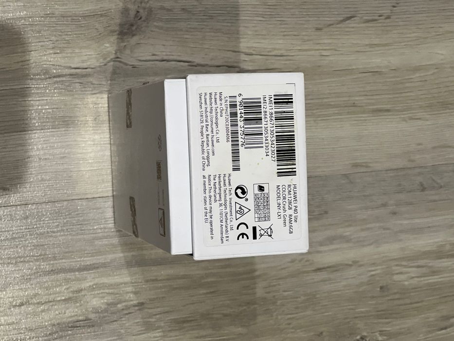 Продаю б/у Huawei P40 lite в отличном качестве