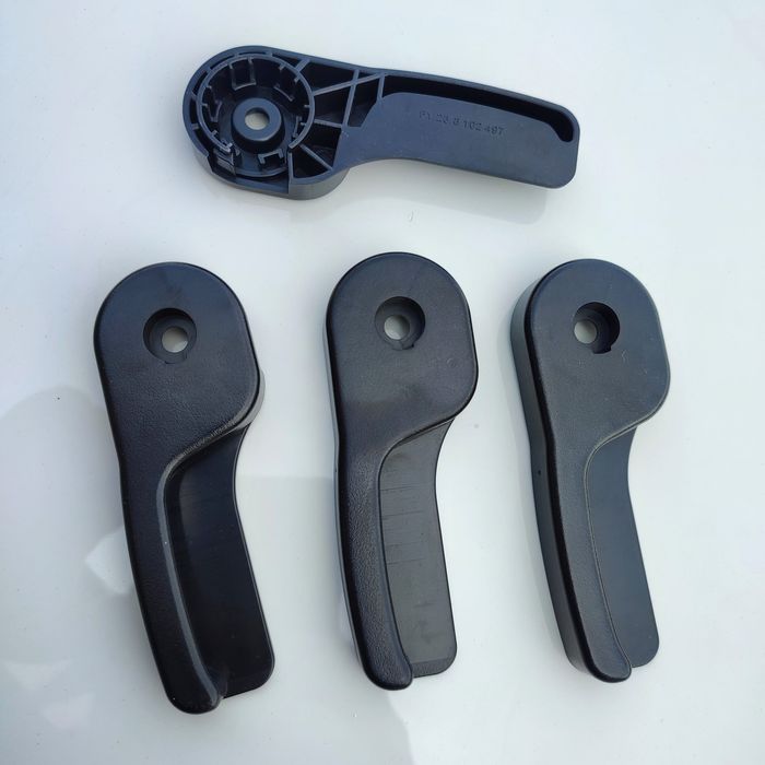 Ручка BMW E34 капота