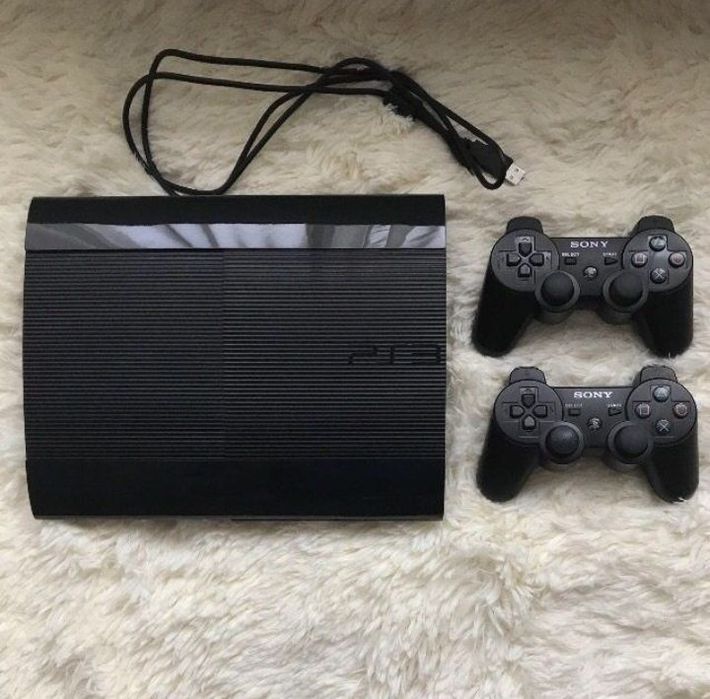 Продам недорого пс3