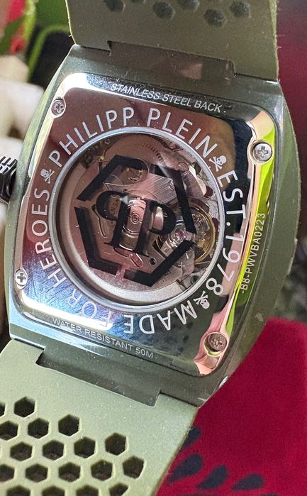 Часовник Philipp Plein