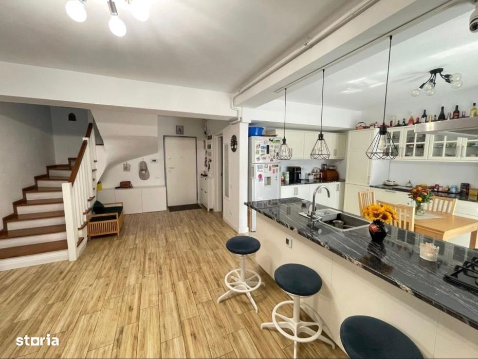 Apartament 4 camere, 182 mp, două niveluri, terasă , George Enescu