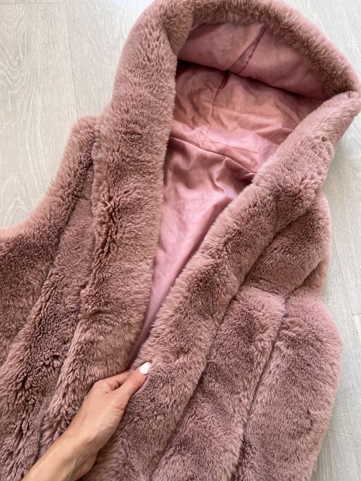 Дамски пухен елек