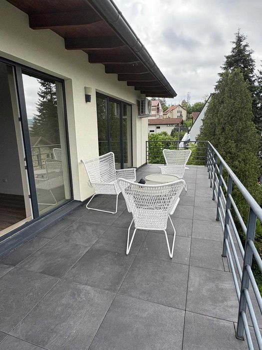 Inchiriez apartament in vila str.Rahovei