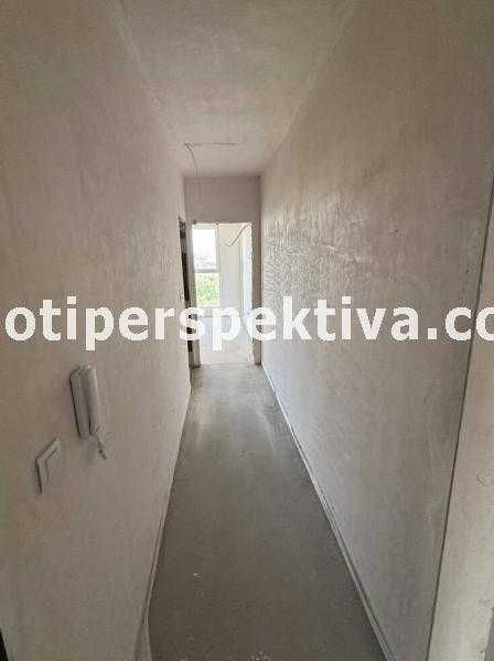 Продава се Тристаен апартамент в Пловдив, Кючук Париж - 105 кв.м за 668 €/кв.м - Снимка #11