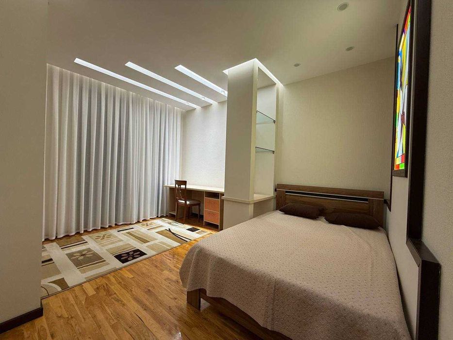 4-комнатная квартира 126 м² с евро ремонтом на Тараса Шевченко