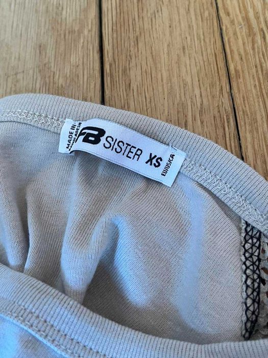 Блуза, необличана, размер XS, 7 лв