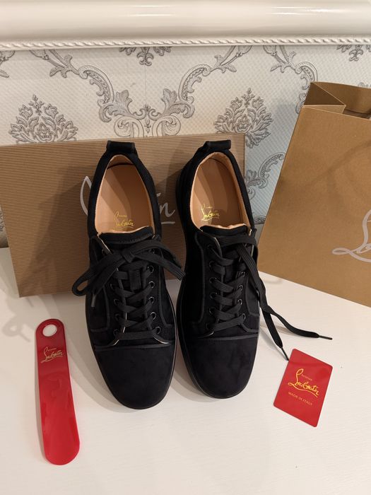 Christian Louboutin обувки