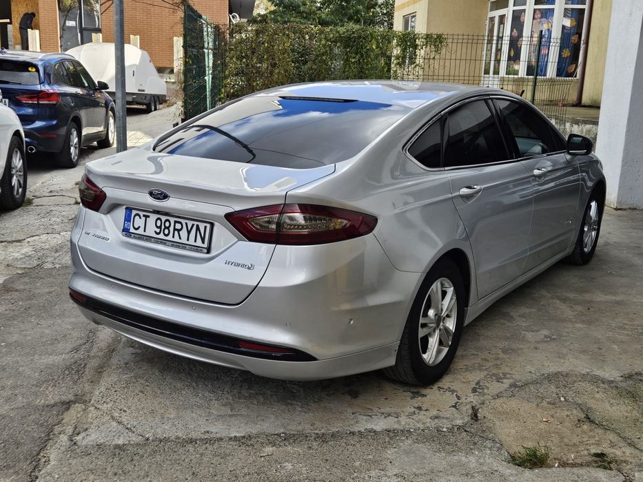 FORD Mondeo 2019 — imagine 4