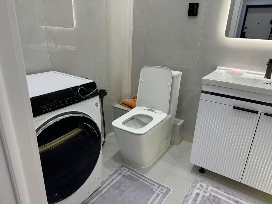 Сдаётся 2 комнатная квартира