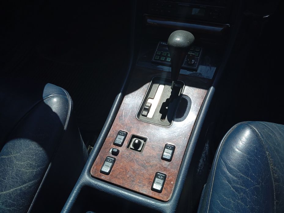 Мерцедес 300 SE 126