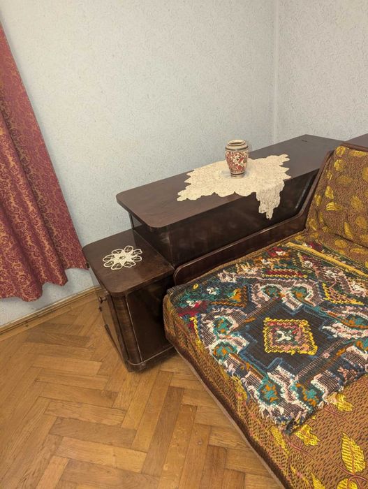 Recamier/Canapea extensibila vintage + lada de zestre – stare perfecta