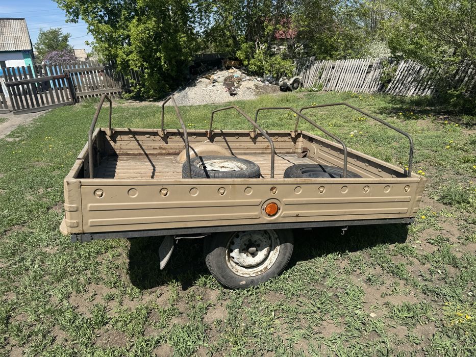Прицеп легковой