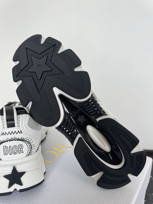 Dior Chrono Sneakers
