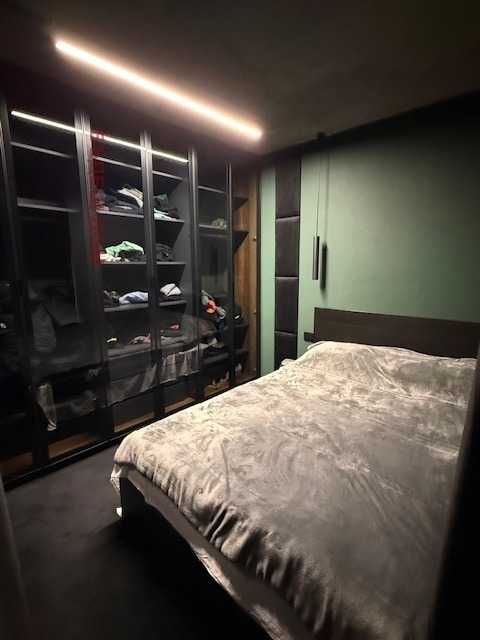Дава се под наем Двустаен апартамент в София, Надежда 2 - 81 кв.м за 413.61 € - Снимка #1