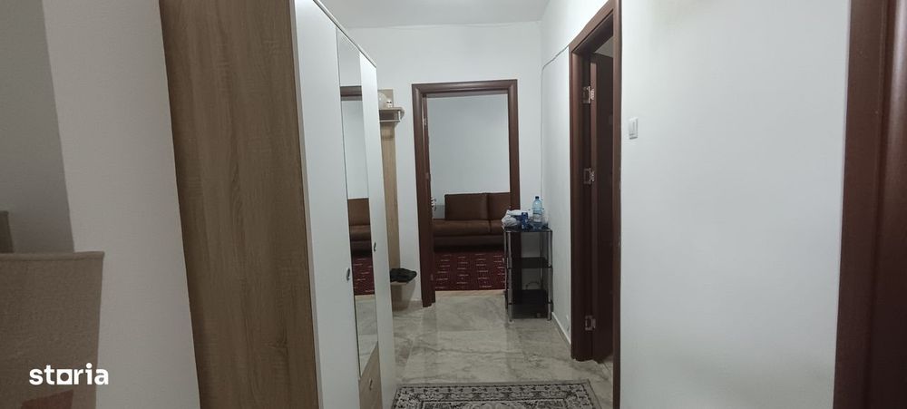 Decomandat M-uri centru