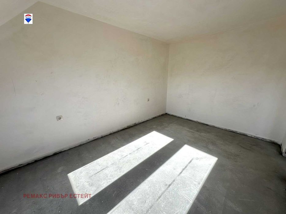 Продава се Тристаен апартамент в Русе, Център - 129 кв.м за 786 €/кв.м - Снимка #4