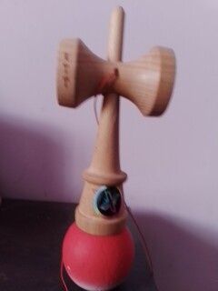 Kendama X PRO HOLO Engraved Cup - Balance Hole - 120 lei FIX