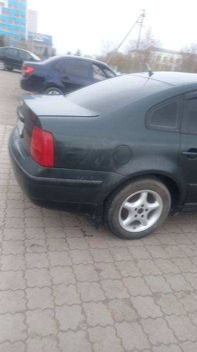 Продам автомобиль Passat b5