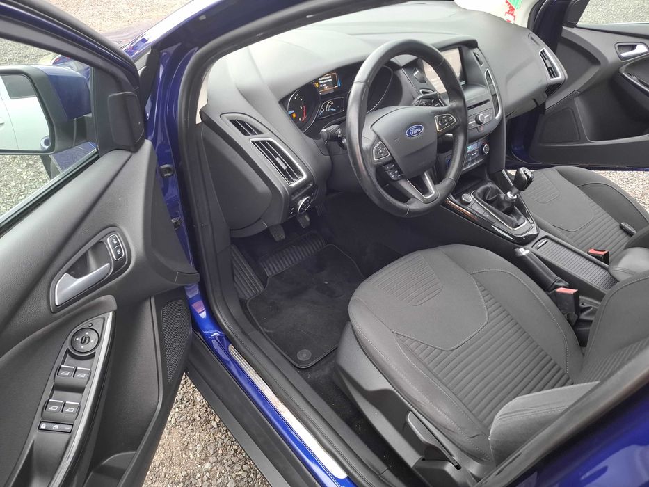 FORD Focus 2016 — imagine 5